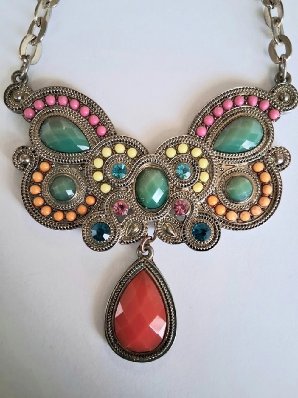 Multicolor Statement Pendant 18" Necklace Like New